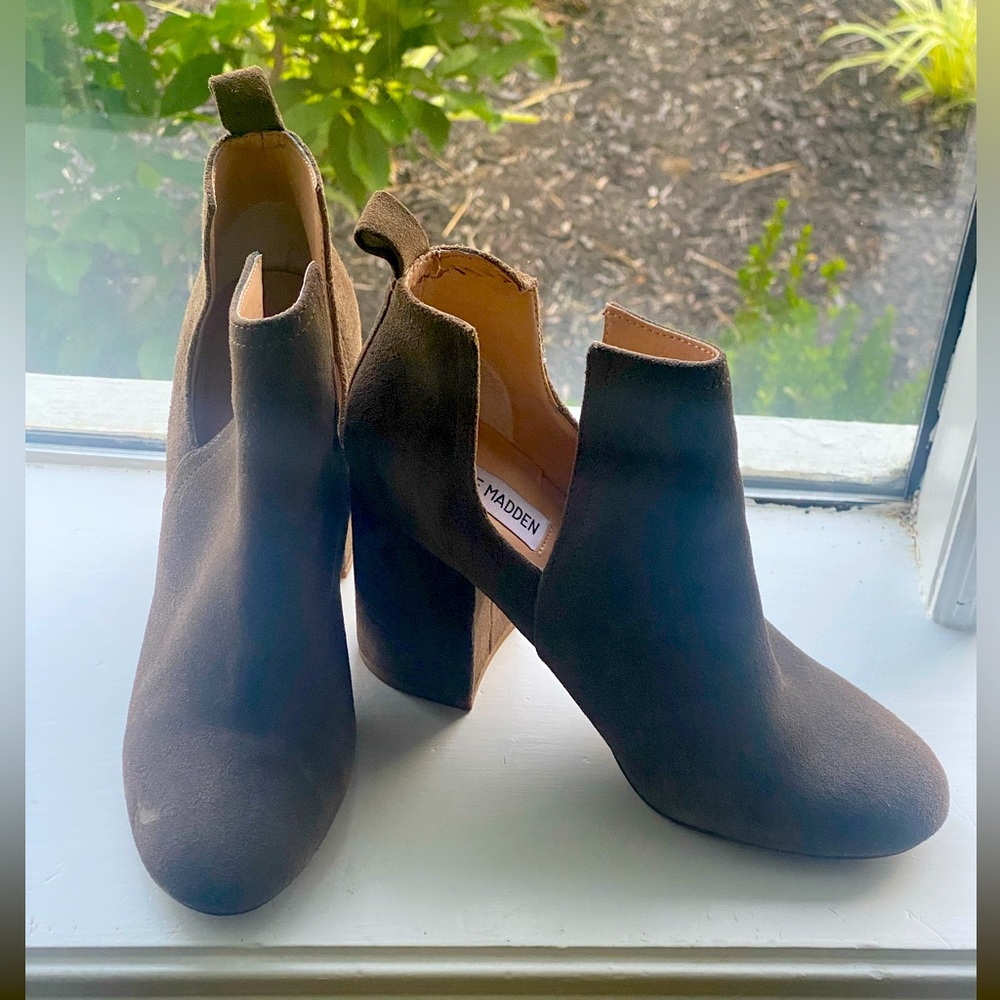 Steve Madden bootie.